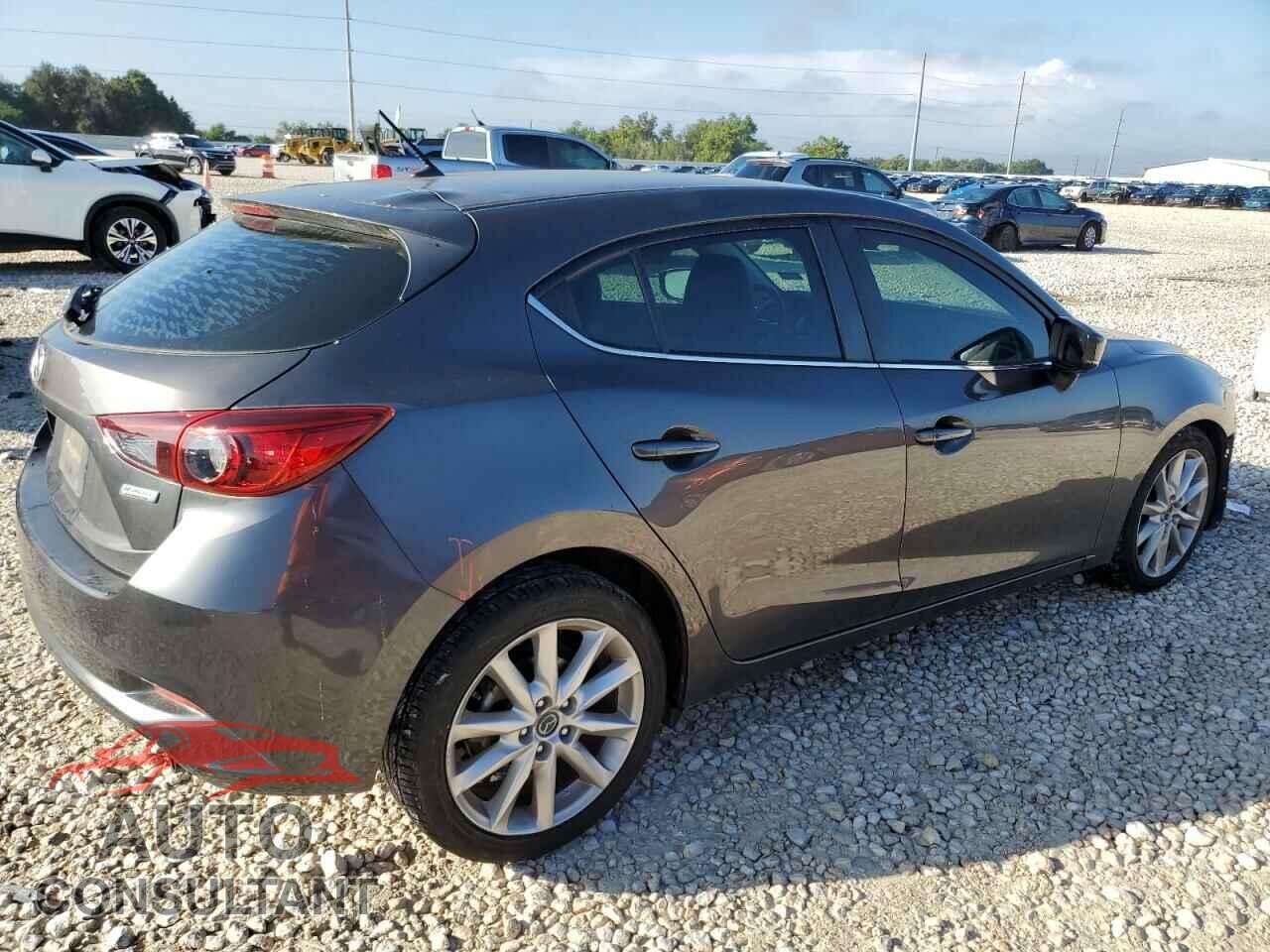 MAZDA 3 2017 - 3MZBN1L7XHM137445