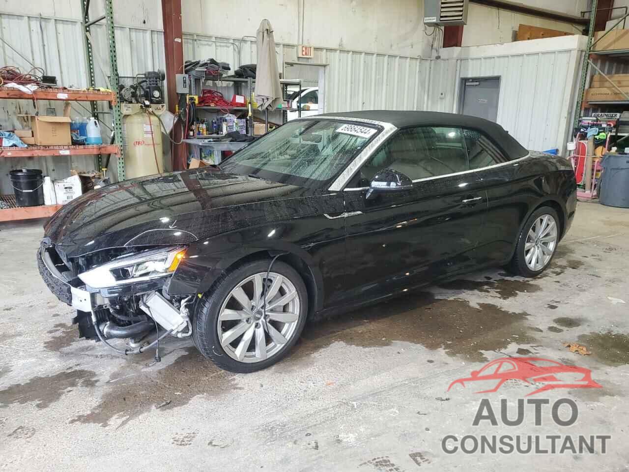 AUDI A5 2018 - WAUYNGF53JN012824