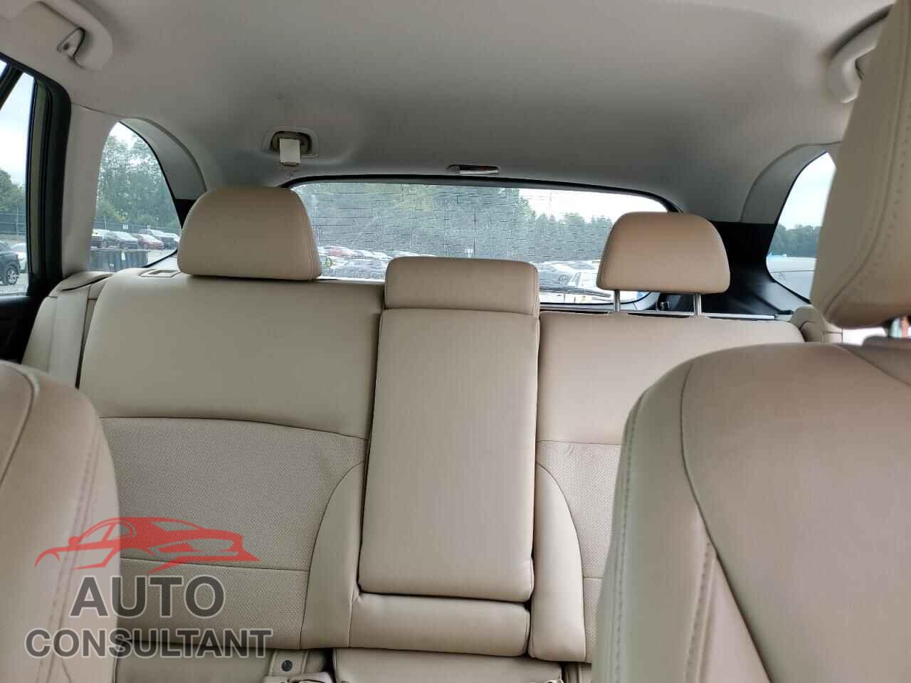 SUBARU OUTBACK 2015 - 4S4BSBNC8F3310904