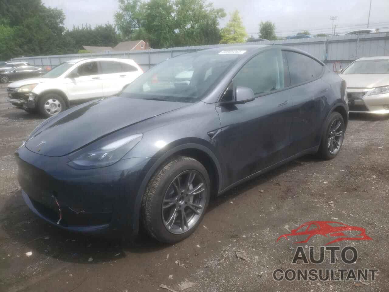 TESLA MODEL Y 2024 - 7SAYGDED5RF199713