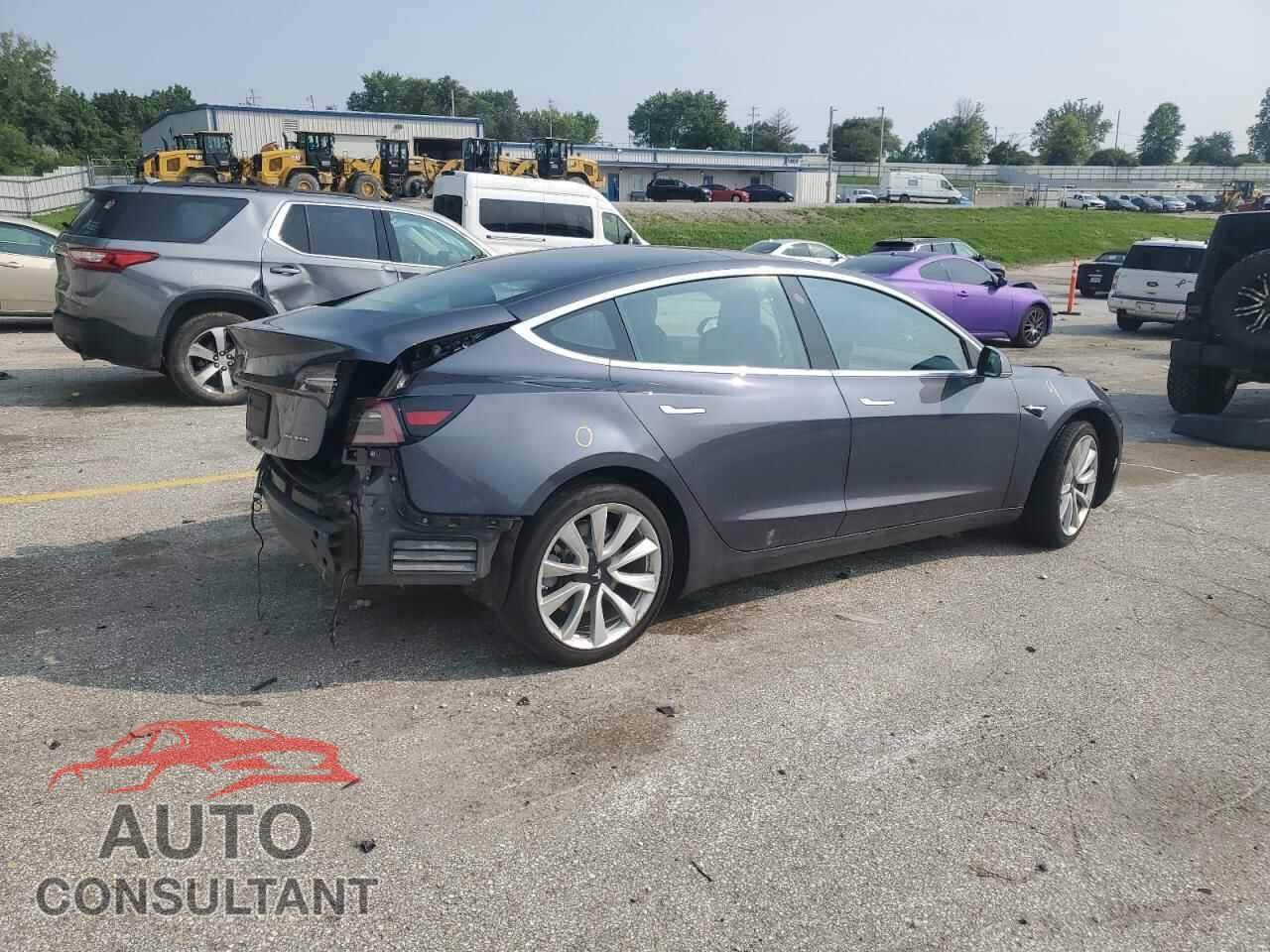 TESLA MODEL 3 2019 - 5YJ3E1EB1KF186960
