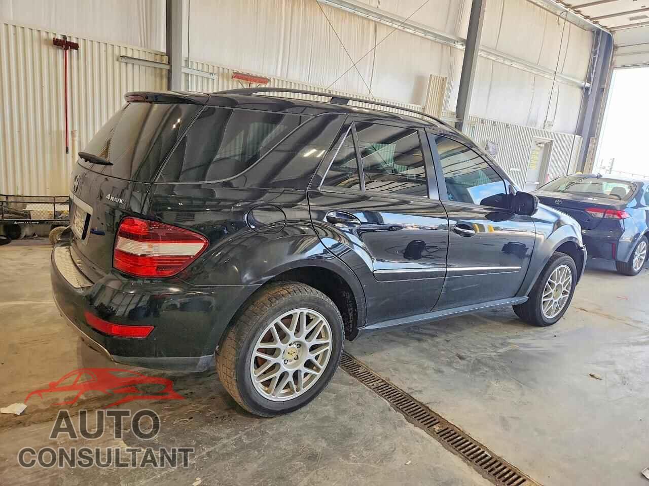 MERCEDES-BENZ M-CLASS 2009 - 4JGBB86E39A476072