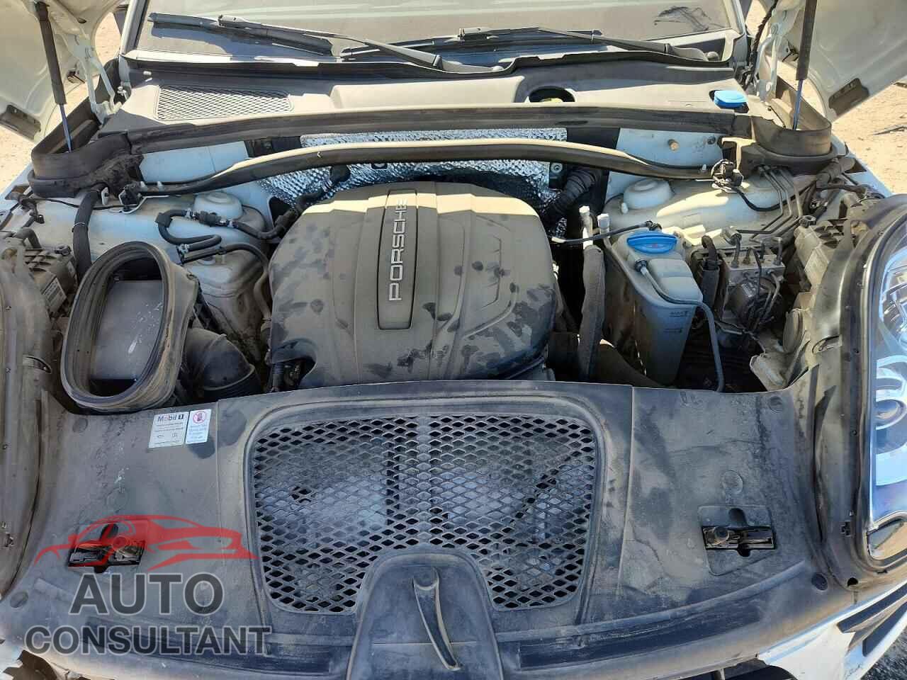 PORSCHE MACAN 2018 - WP1AA2A56JLB12811