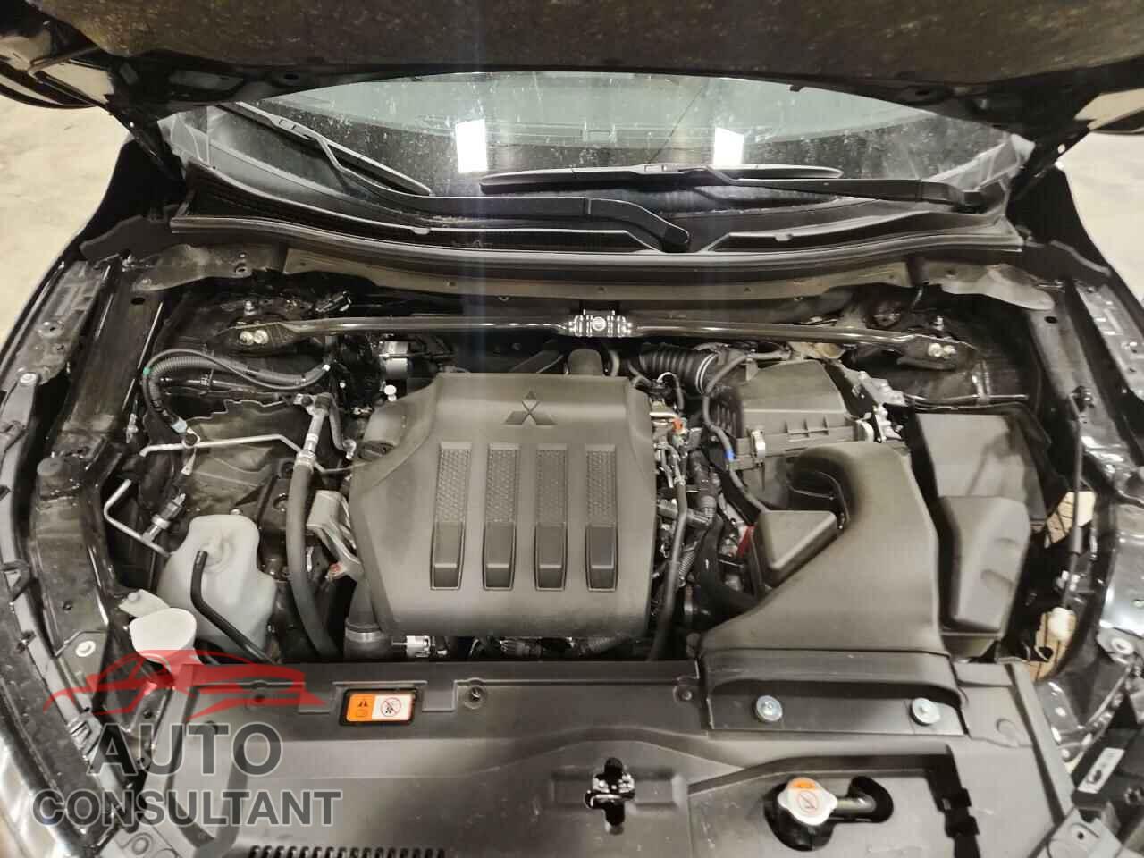 MITSUBISHI ECLIPSE 2025 - JA4ATWAA5SZ011252