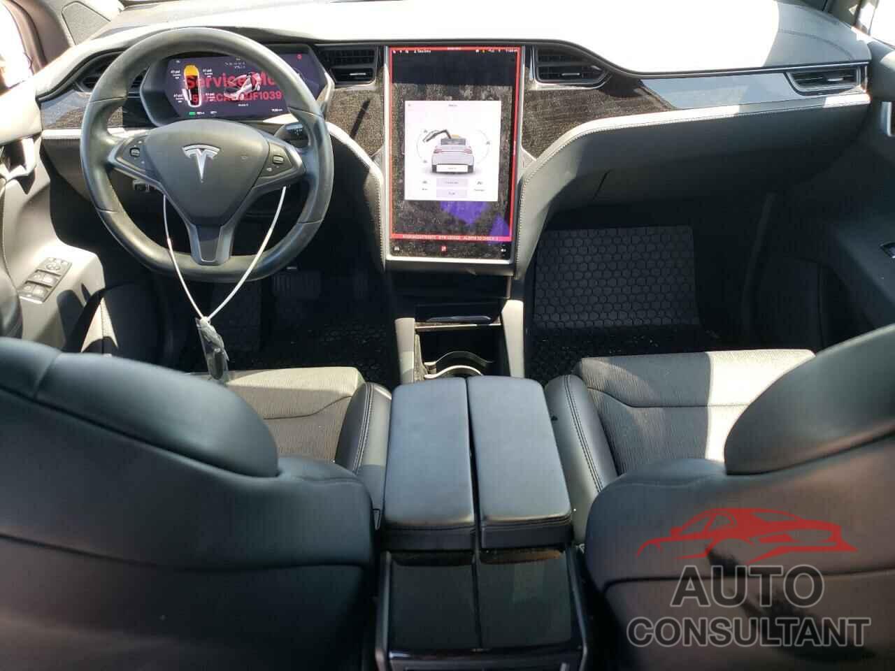 TESLA MODEL X 2018 - 5YJXCAE22JF103977