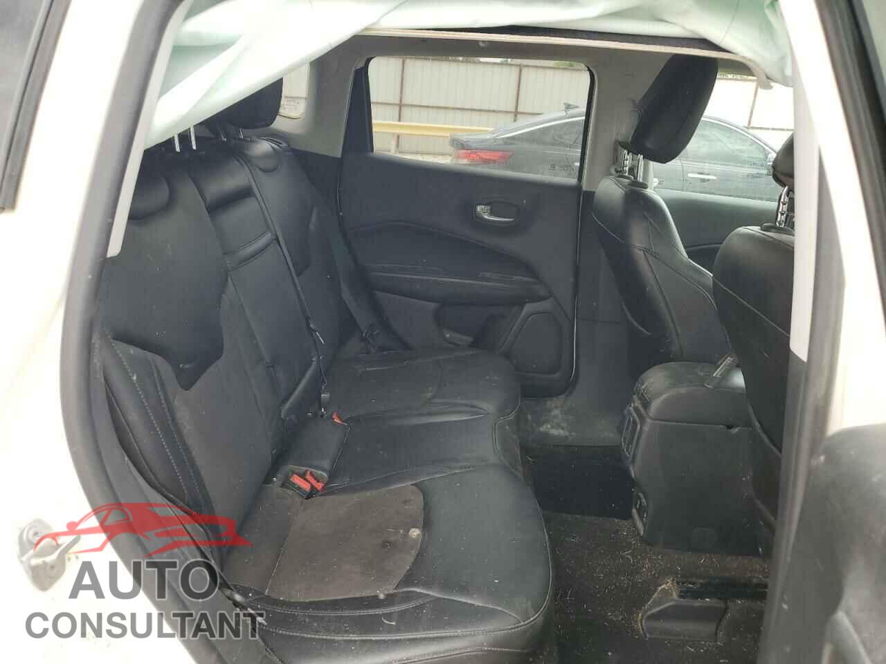 JEEP COMPASS 2018 - 3C4NJDBB5JT454645