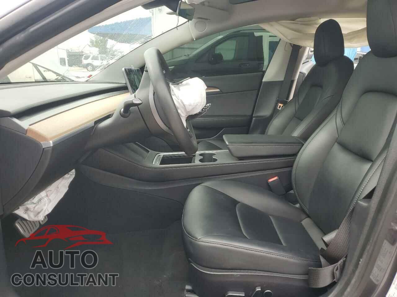 TESLA MODEL 3 2021 - 5YJ3E1EC0MF045177