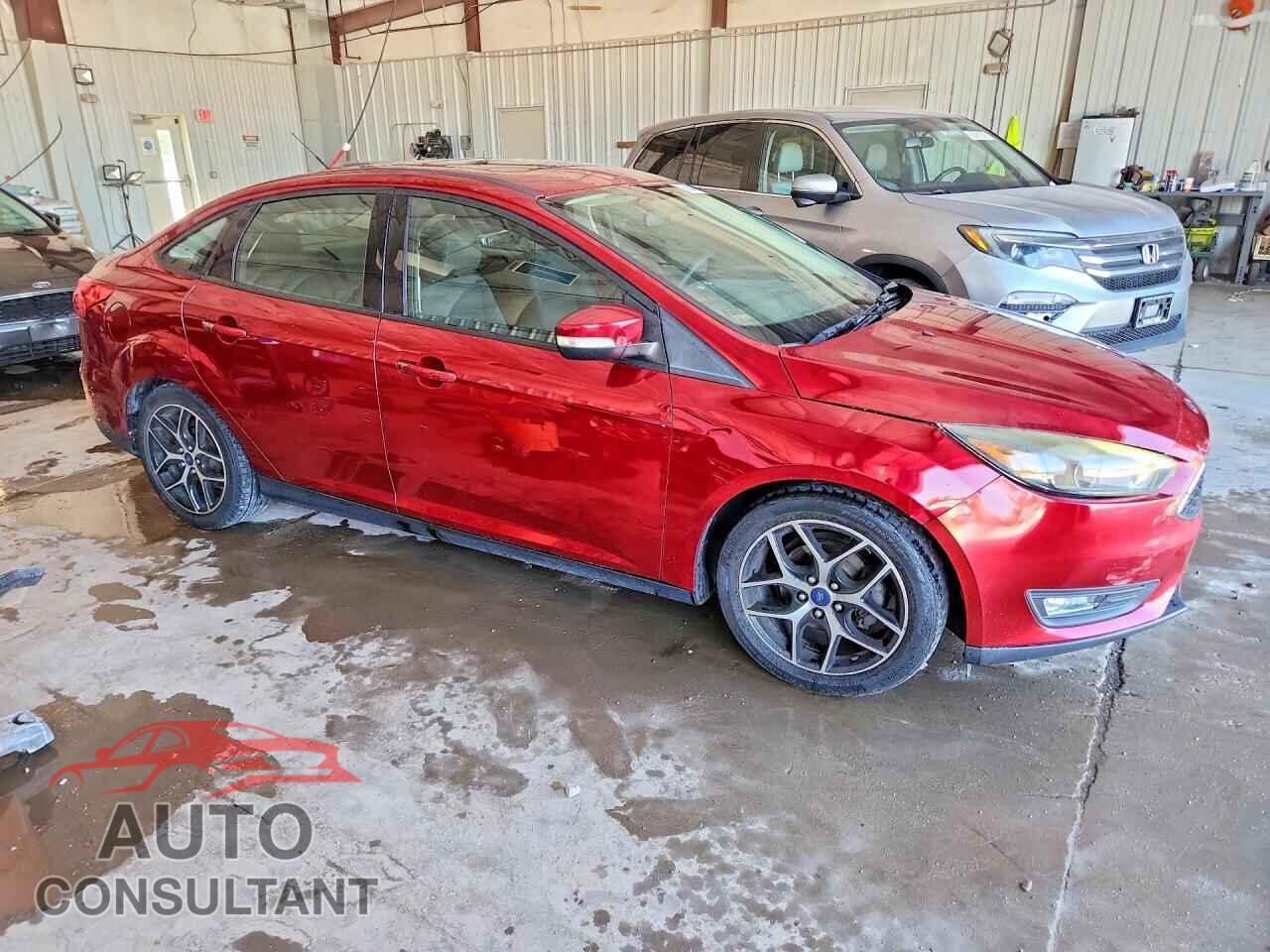 FORD FOCUS 2017 - 1FADP3H29HL302391