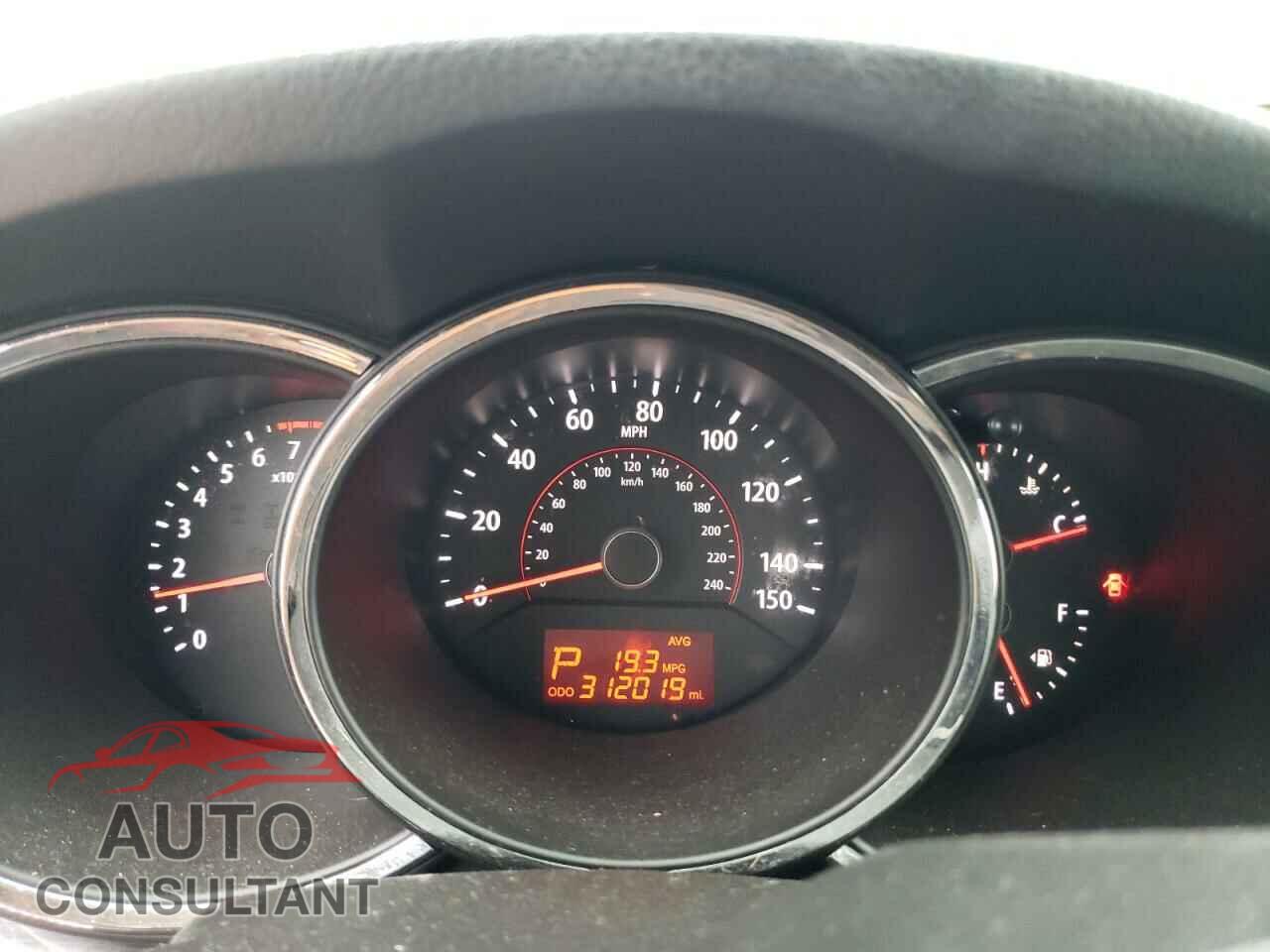 KIA SORENTO 2011 - 5XYKTDA20BG158018