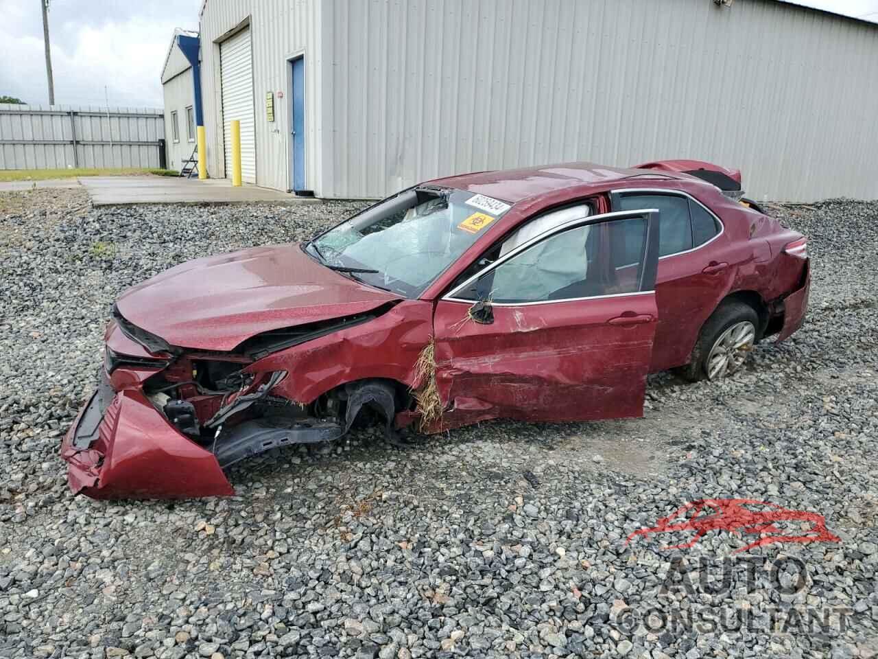 TOYOTA CAMRY 2018 - 4T1B11HK7JU665078