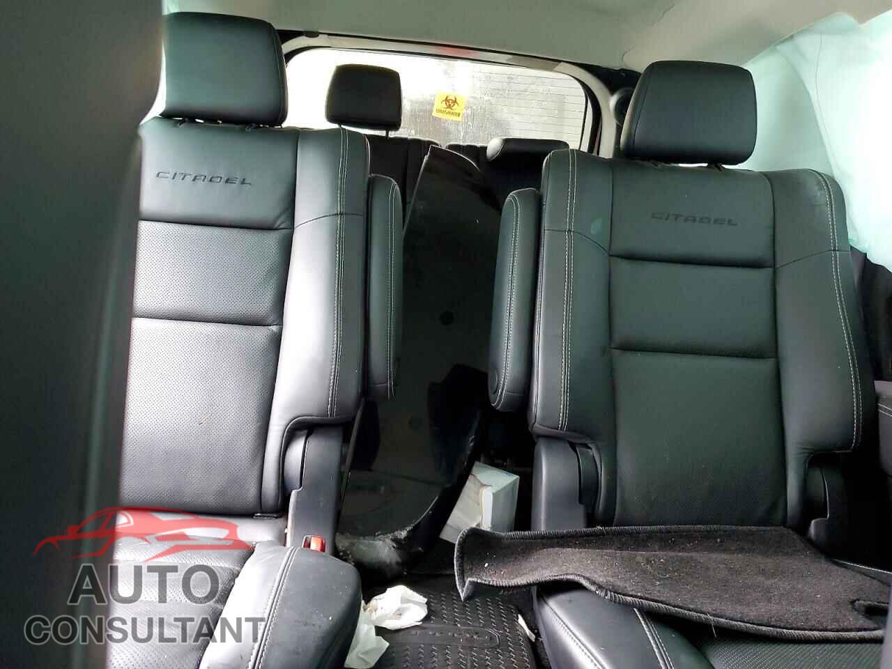 DODGE DURANGO 2015 - 1C4RDJEG3FC723274