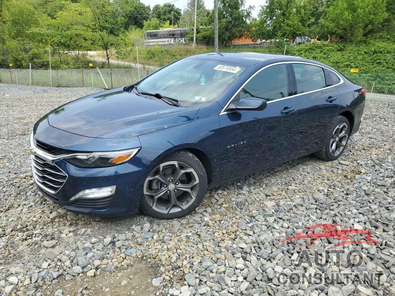 CHEVROLET MALIBU 2021 - 1G1ZD5ST8MF019469