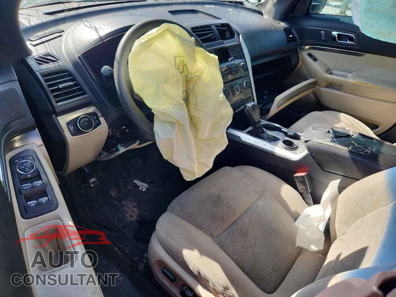 FORD EXPLORER 2015 - 1FM5K7B8XFGA76218
