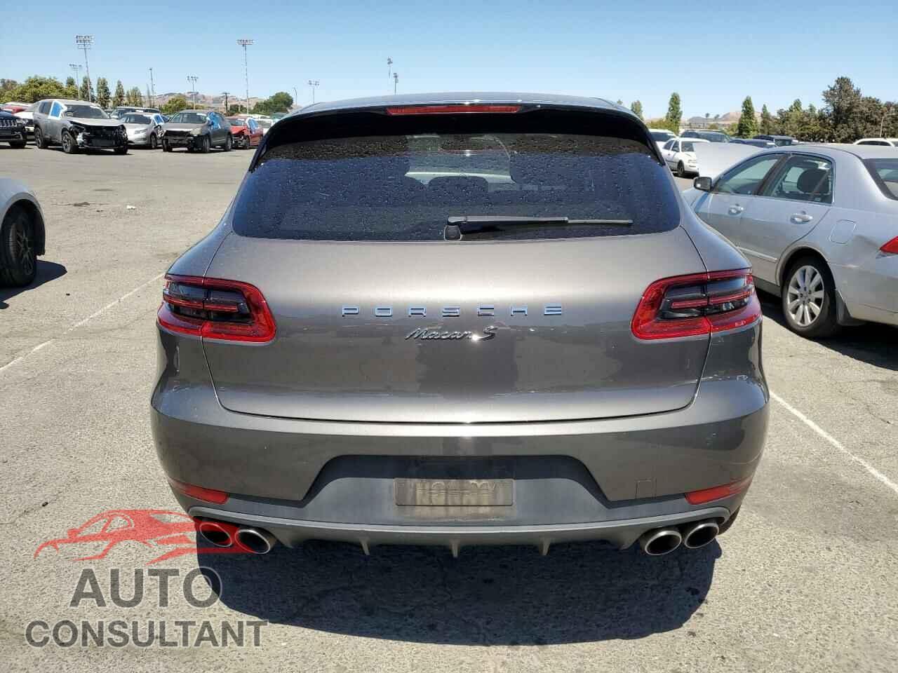 PORSCHE MACAN 2016 - WP1AB2A57GLB45564