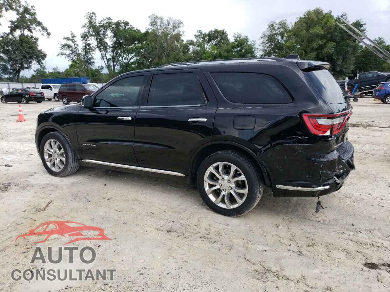 DODGE DURANGO 2018 - 1C4SDHET6JC226445