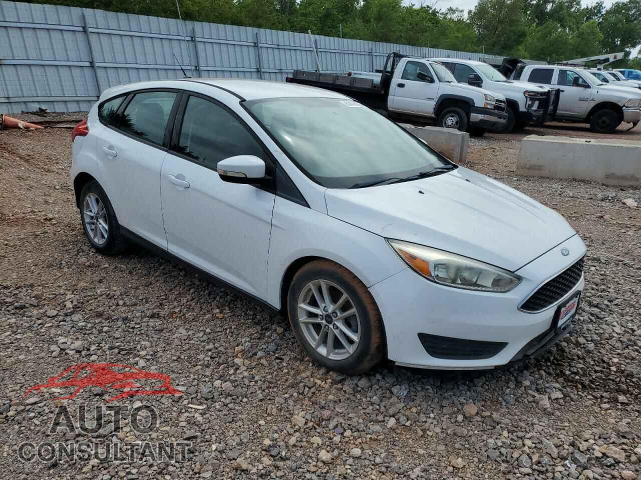 FORD FOCUS 2015 - 1FADP3K27FL282972