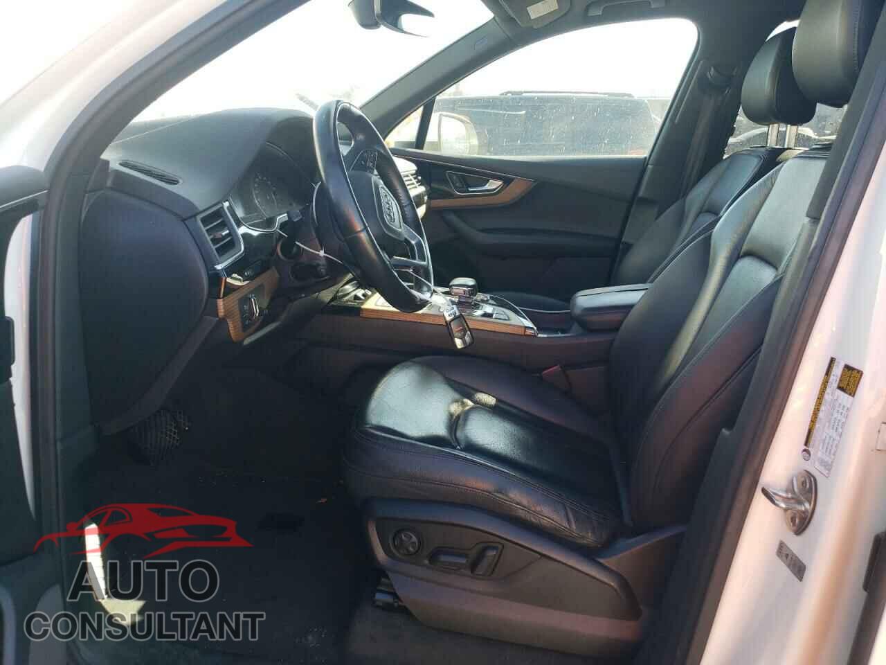 AUDI Q7 2017 - WA1AAAF73HD035013