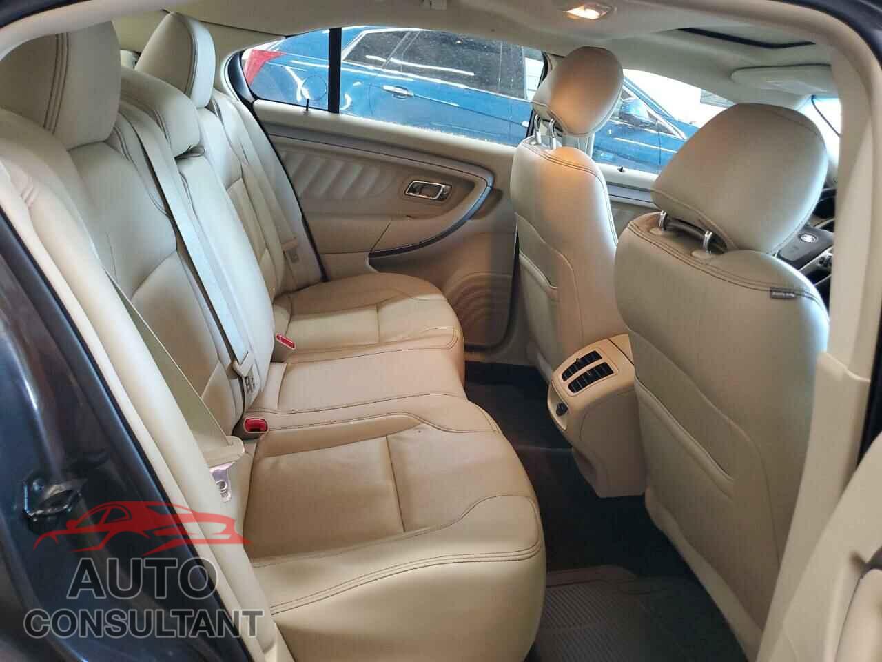 FORD TAURUS 2015 - 1FAHP2E84FG102318