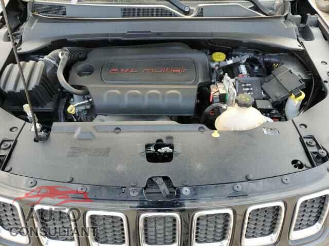 JEEP COMPASS 2018 - 3C4NJDBB3JT207737
