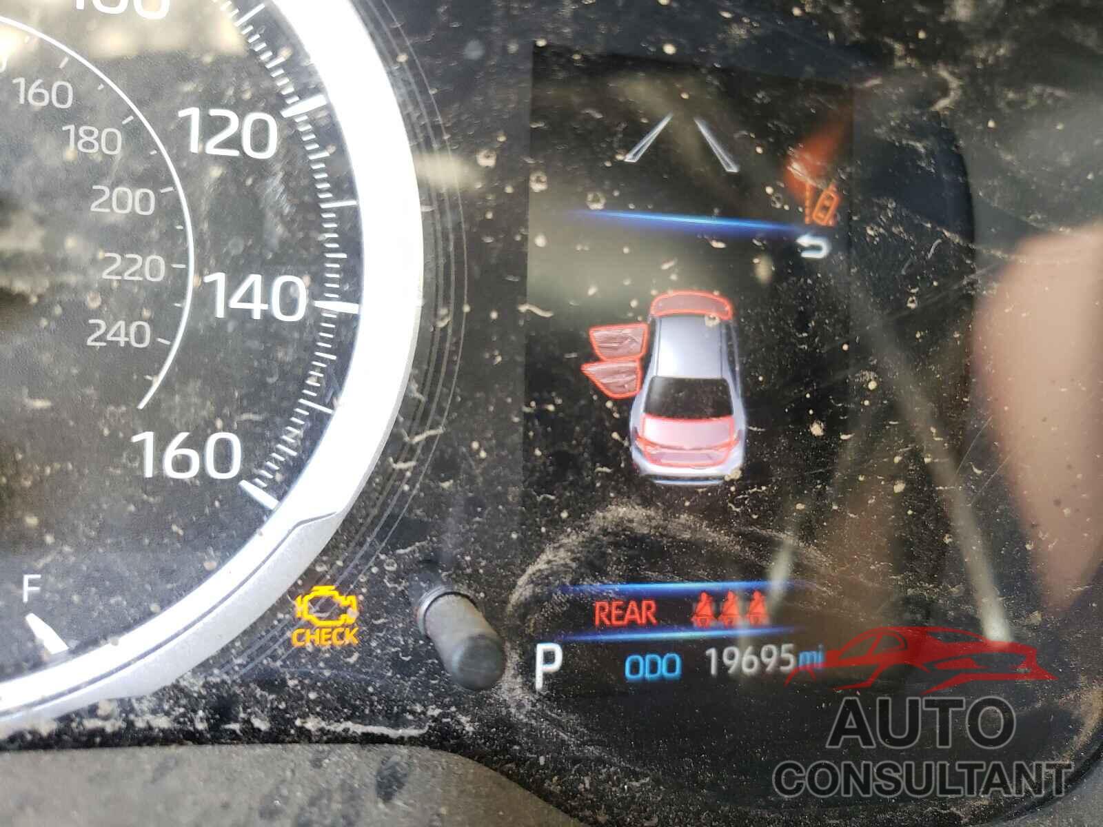 TOYOTA COROLLA 2021 - JTDEPMAE2MJ151828