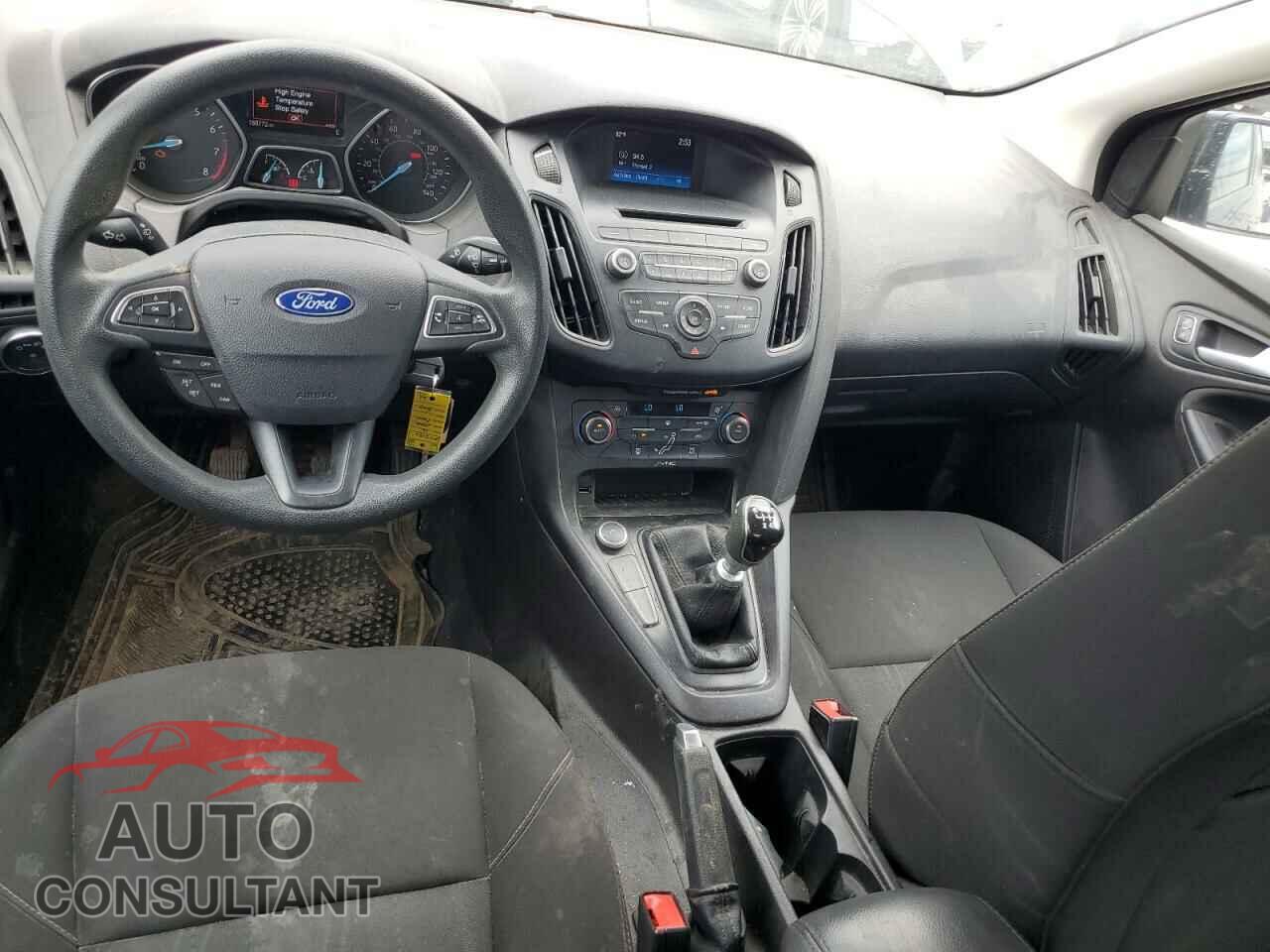 FORD FOCUS 2016 - 1FADP3FE5GL229564