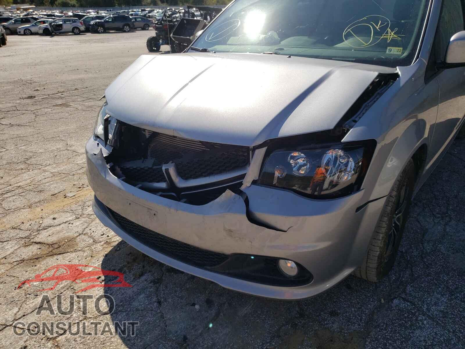 DODGE GRAND CARA 2019 - 2C4RDGEG6KR661082