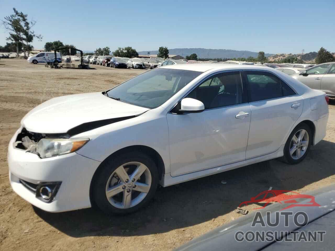 TOYOTA CAMRY 2014 - 4T1BF1FK6EU803901