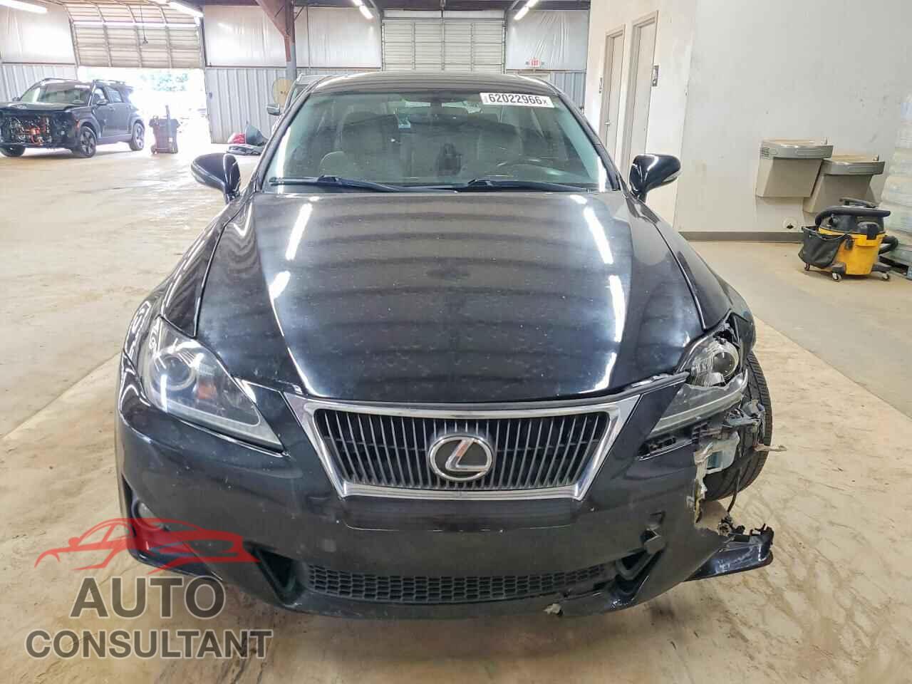 LEXUS IS 2013 - JTHBF5C29D5190115