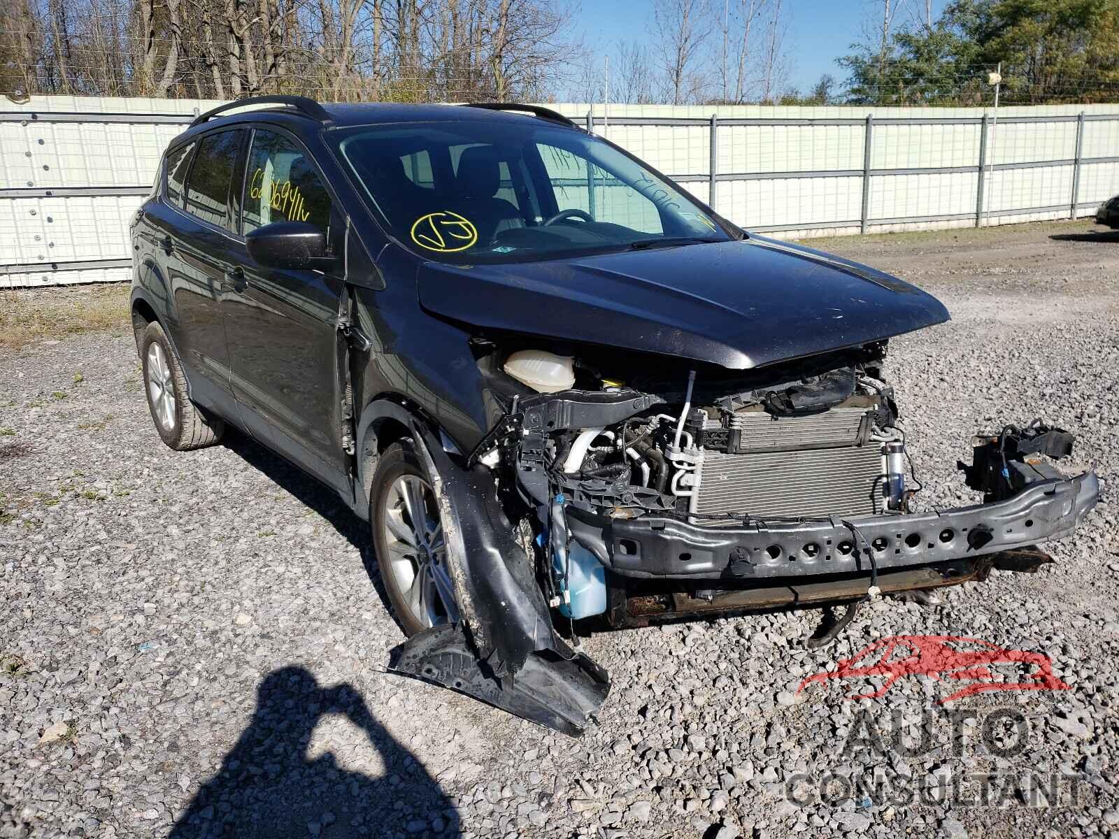 FORD ESCAPE 2018 - 1FMCU9HD7JUD53855