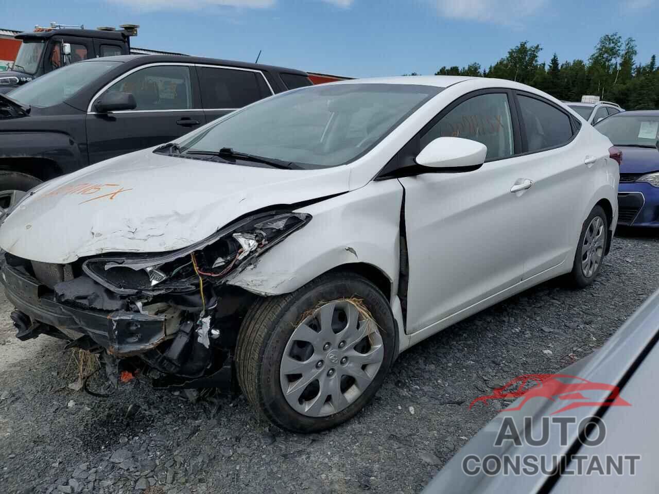 HYUNDAI ELANTRA 2015 - 5NPDH4AE8FH598006