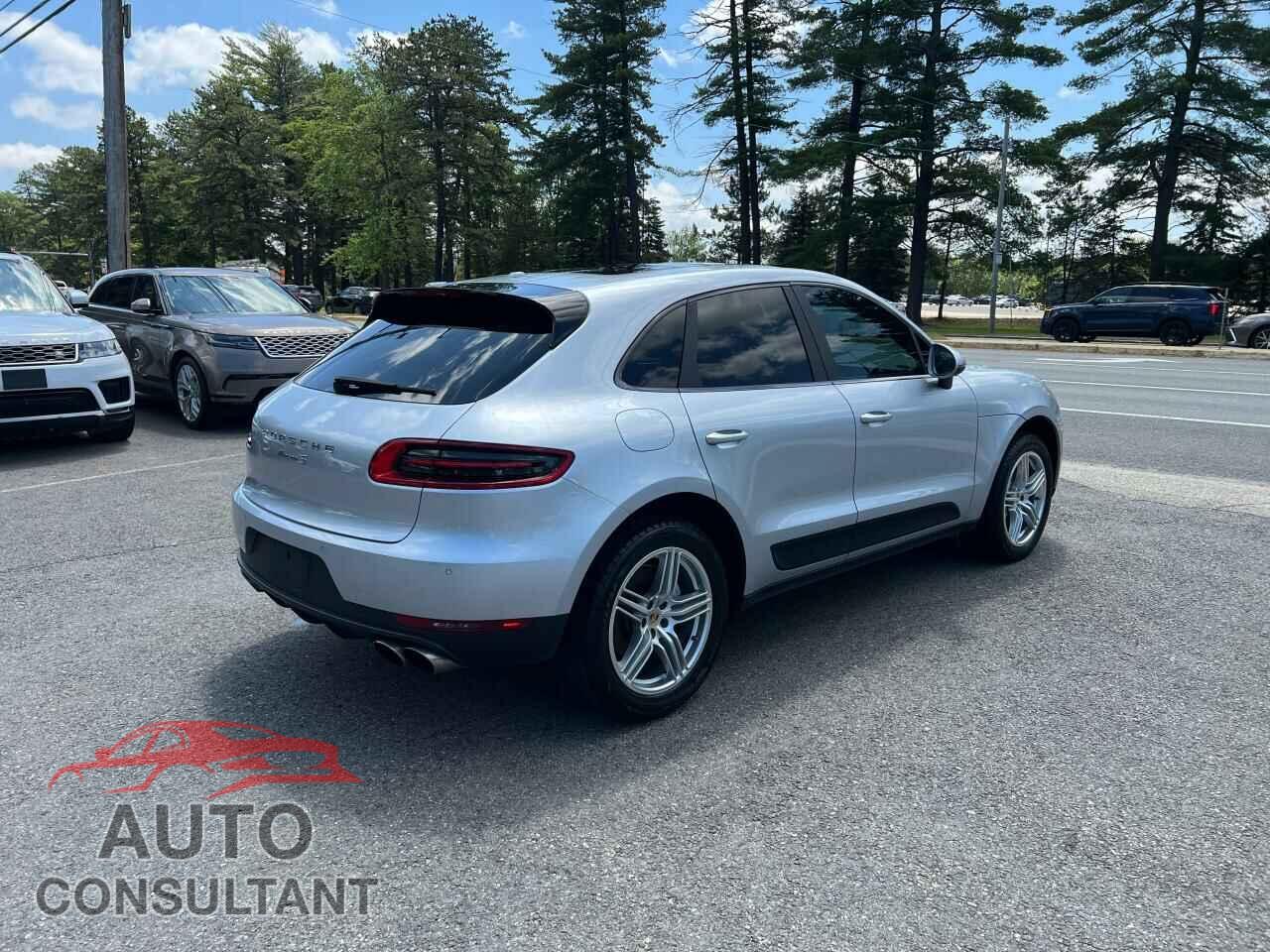 PORSCHE MACAN 2015 - WP1AB2A51FLB53576