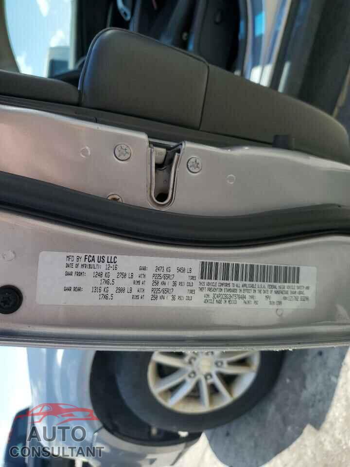 DODGE JOURNEY 2017 - 3C4PDCBG3HT576484
