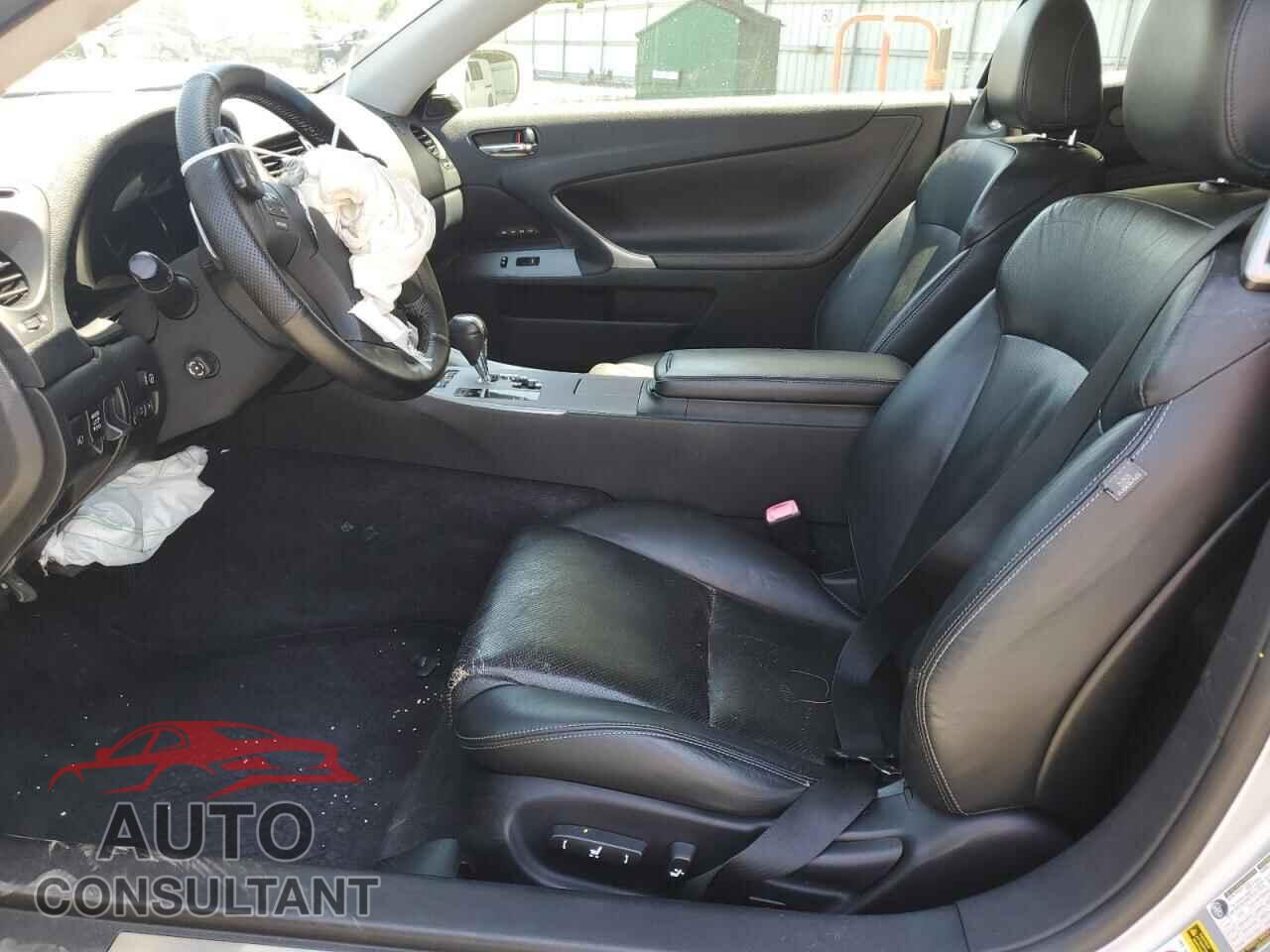 LEXUS IS 2010 - JTHFE2C29A2504927