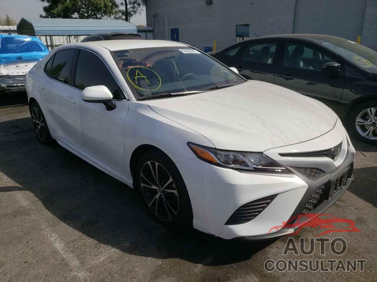 TOYOTA CAMRY 2020 - 4T1G11AKXLU943748