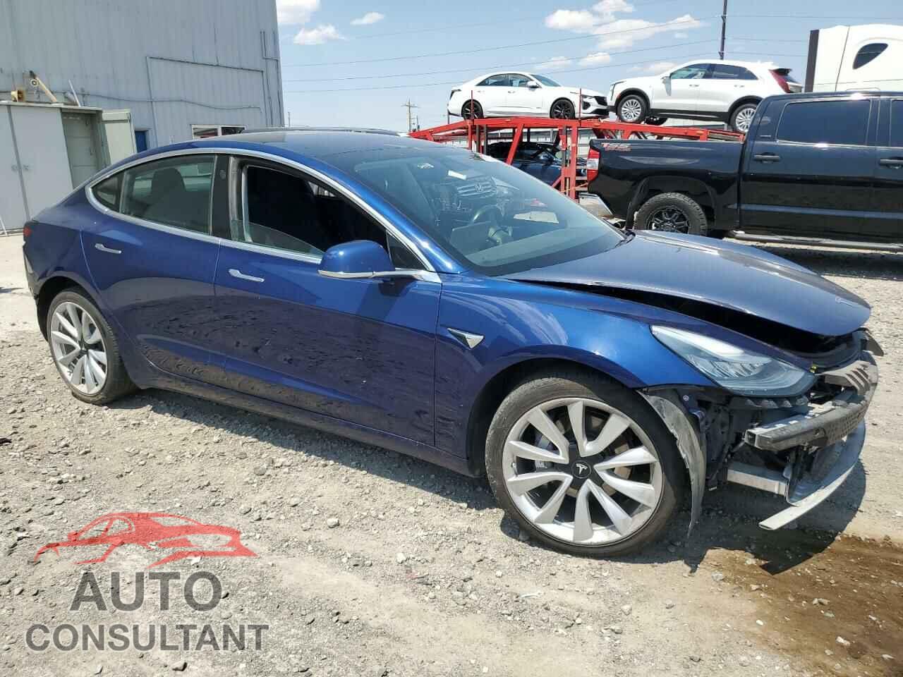 TESLA MODEL 3 2018 - 5YJ3E1EB7JF111520
