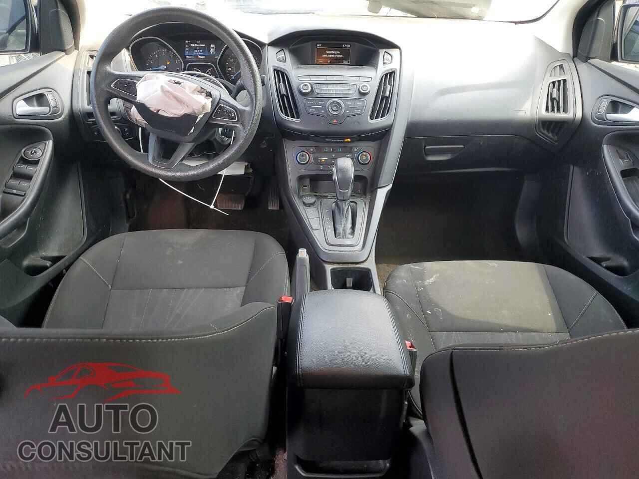 FORD FOCUS 2018 - 1FADP3FE2JL332903