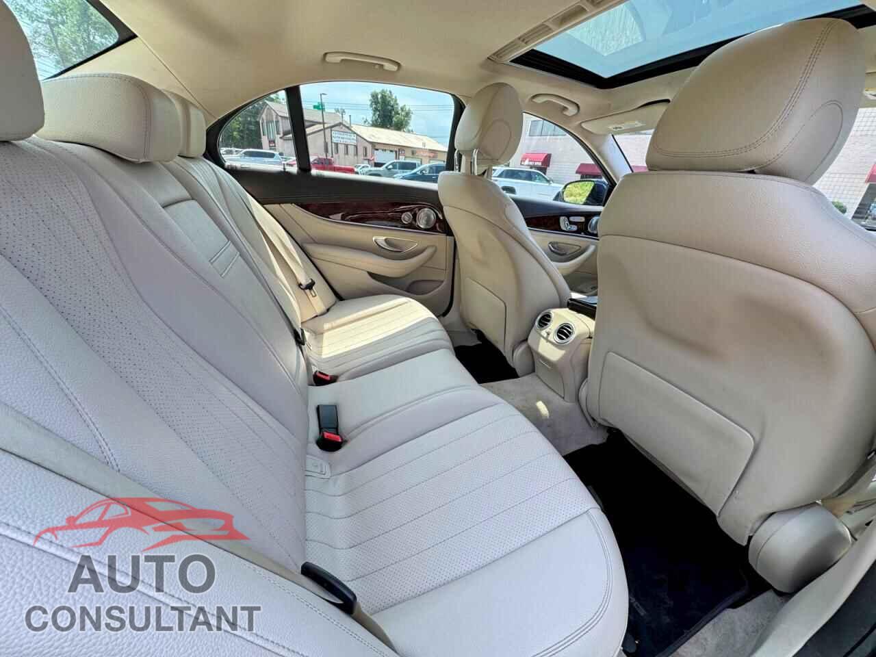 MERCEDES-BENZ E-CLASS 2017 - WDDZF4KB4HA073220