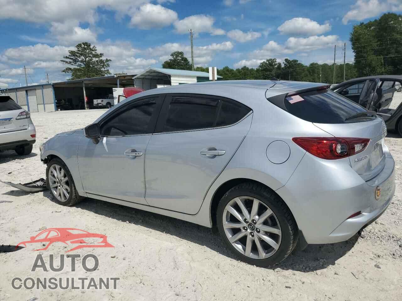 MAZDA 3 2017 - 3MZBN1L79HM100127