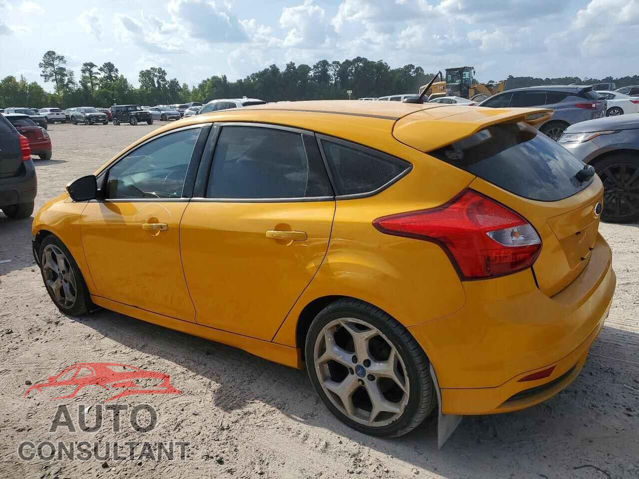 FORD FOCUS 2013 - 1FADP3L98DL251139