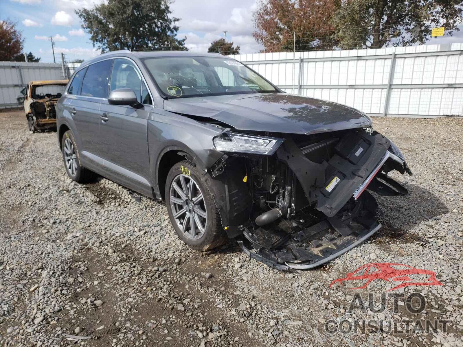 AUDI Q7 2018 - WA1LHAF78JD028360