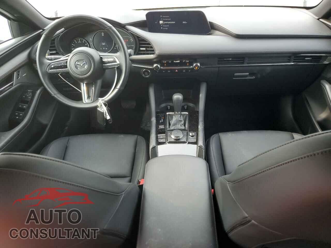 MAZDA 3 2023 - JM1BPBJY7P1618344