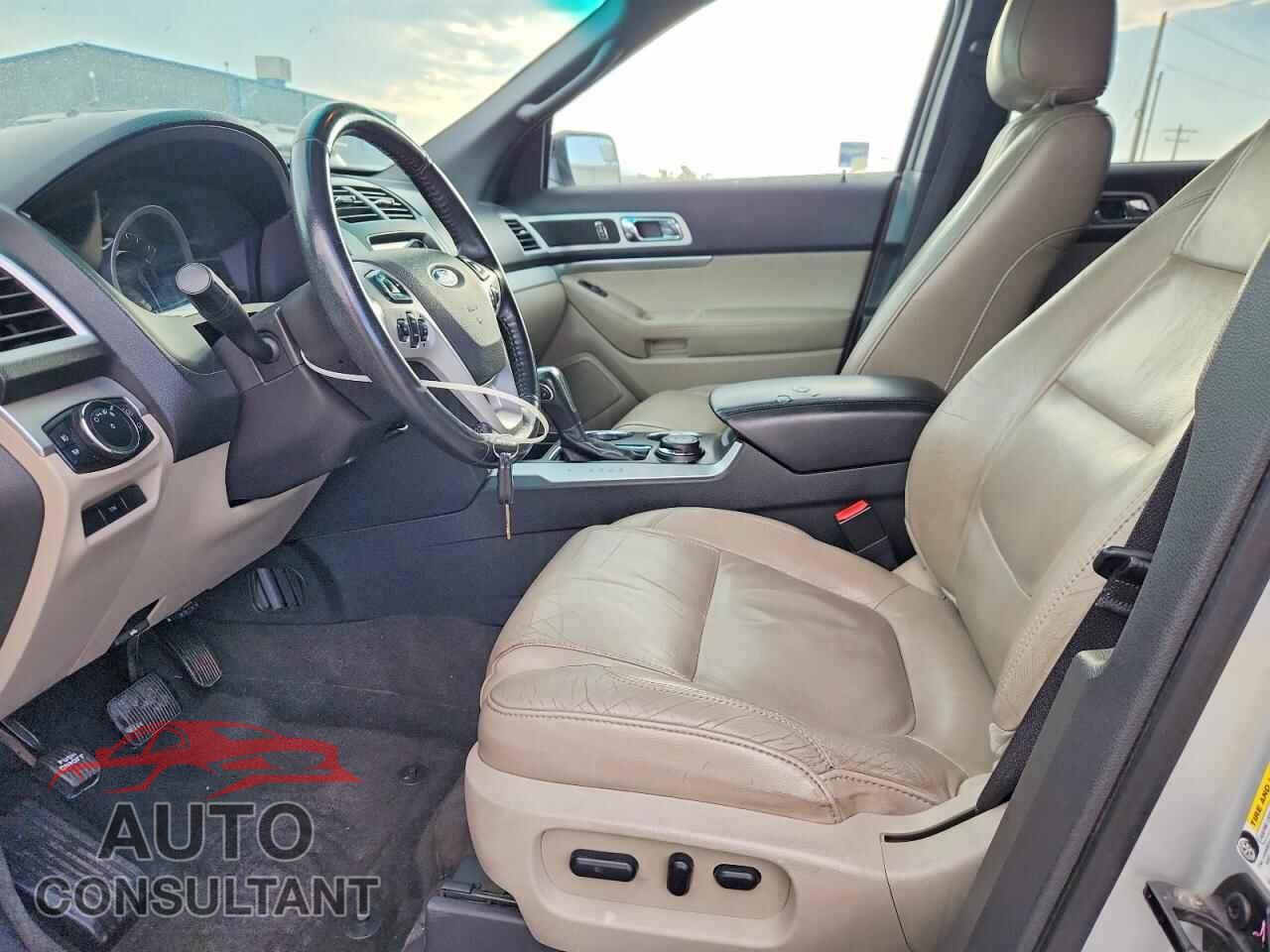 FORD EXPLORER 2011 - 1FMHK8D80BGA27622