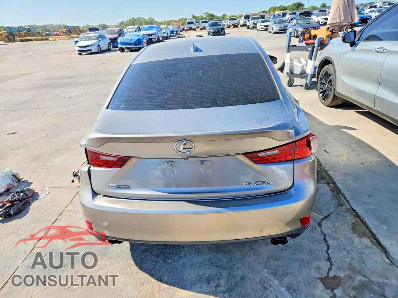 LEXUS IS 2015 - JTHBF1D28F5071532