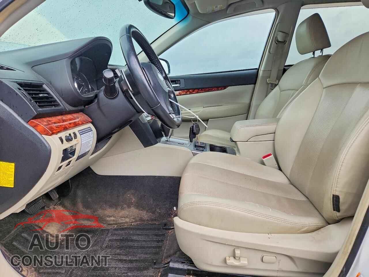 SUBARU OUTBACK 2012 - 4S4BRBKC6C3253727
