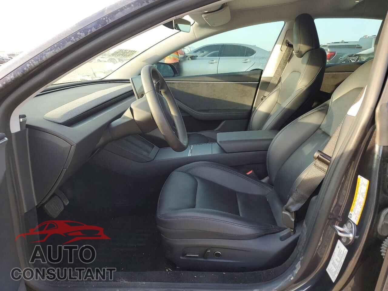TESLA MODEL 3 2024 - 5YJ3E1EBXRF866897