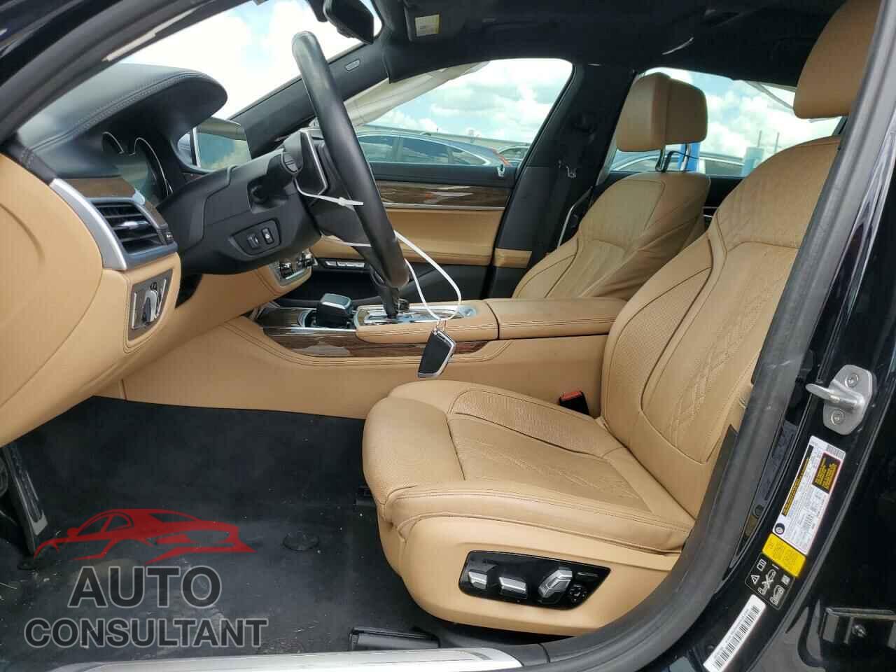 BMW 7 SERIES 2018 - WBA7F2C57JB238558
