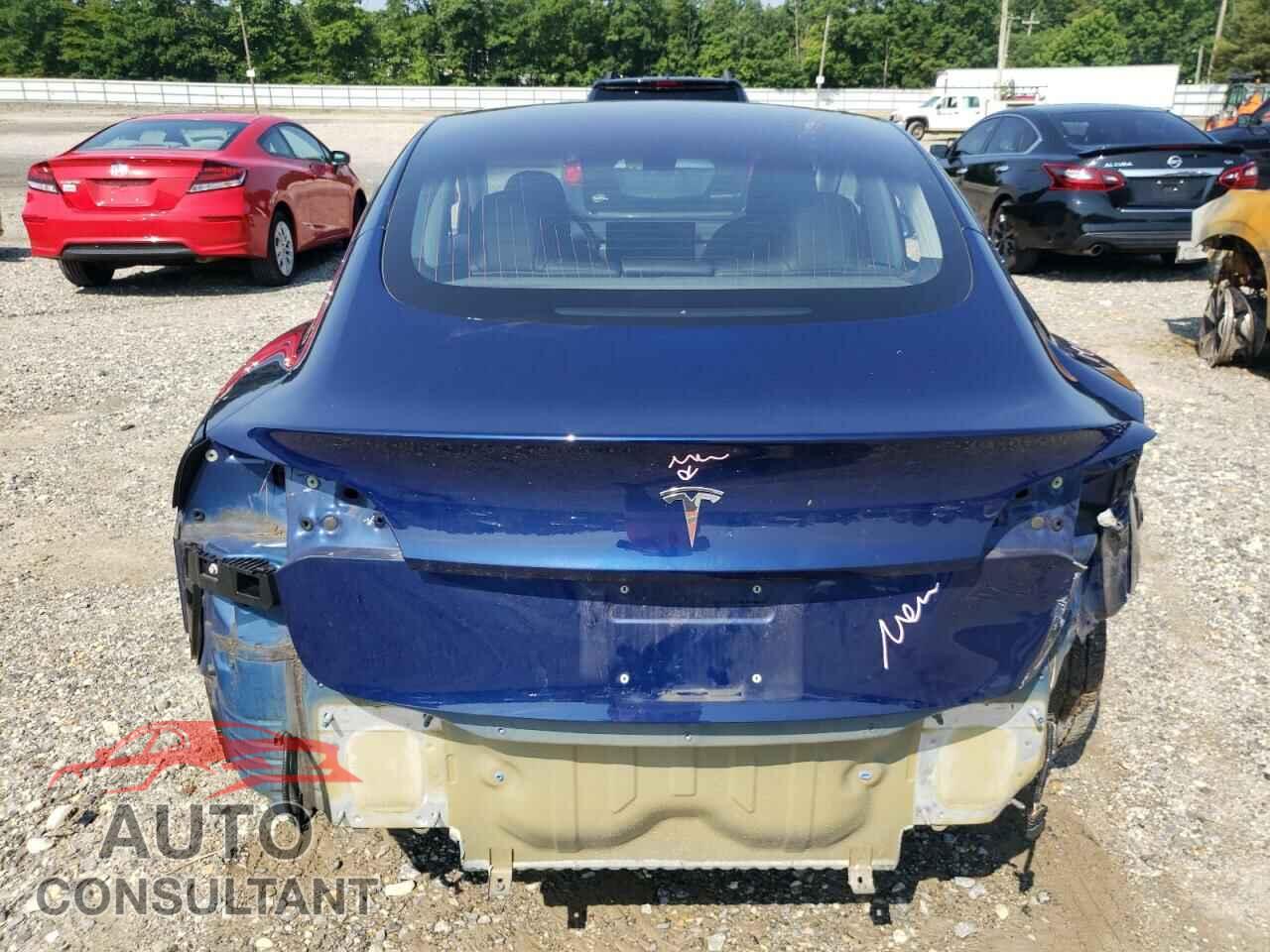 TESLA MODEL 3 2018 - 5YJ3E1EA1JF026387