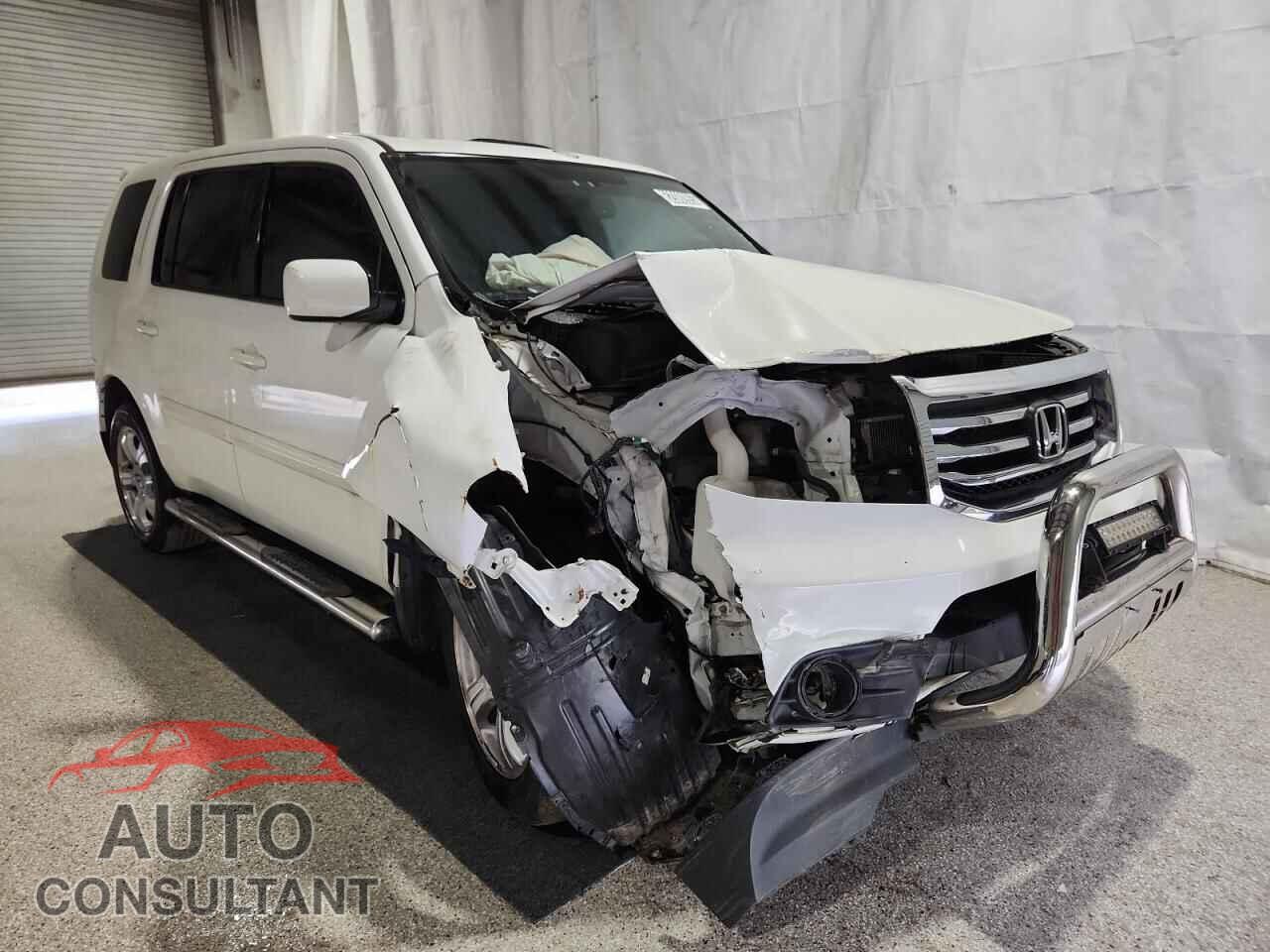 HONDA PILOT 2015 - 5FNYF4H72FB006354