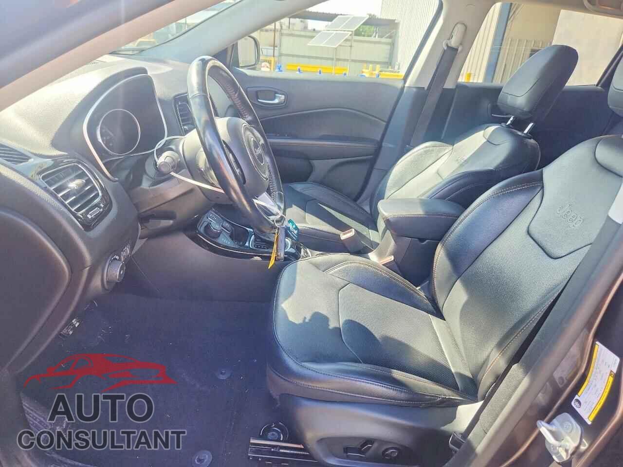 JEEP COMPASS 2020 - 3C4NJDCB8LT167737