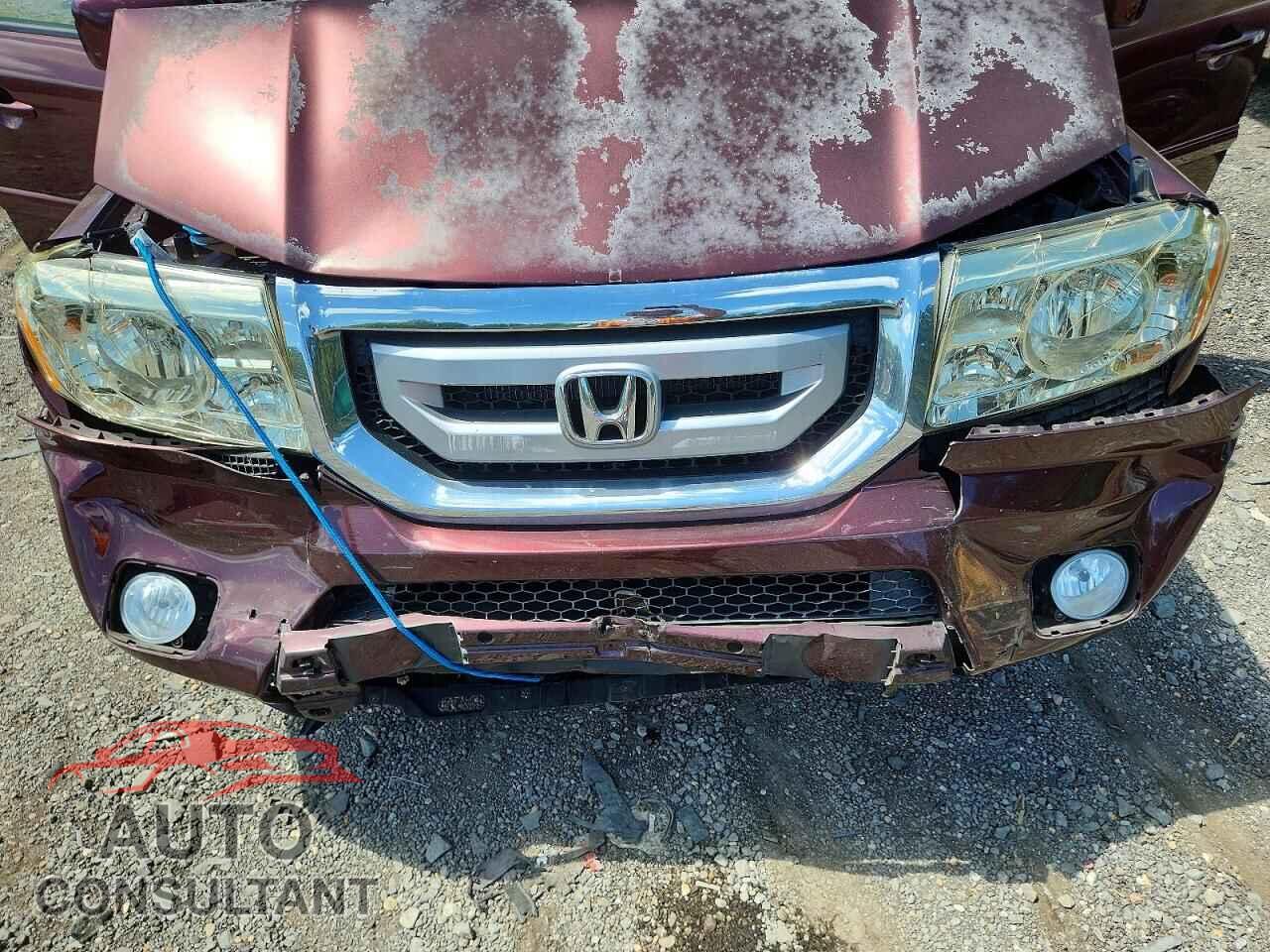 HONDA PILOT 2011 - 5FNYF4H78BB059604